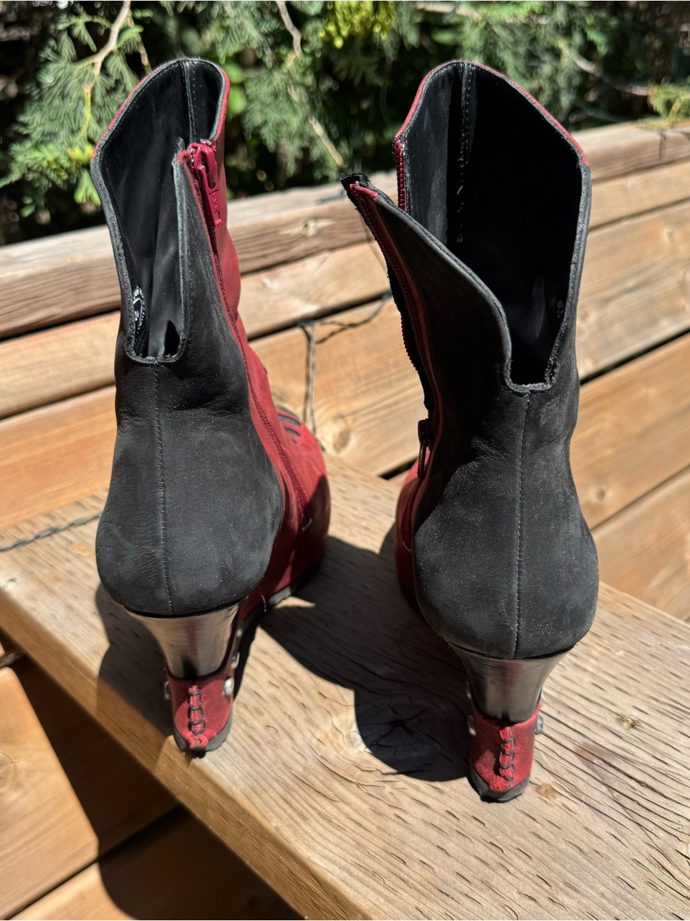 Fluevog Maleike boots -black & red - Picture 5 of 7